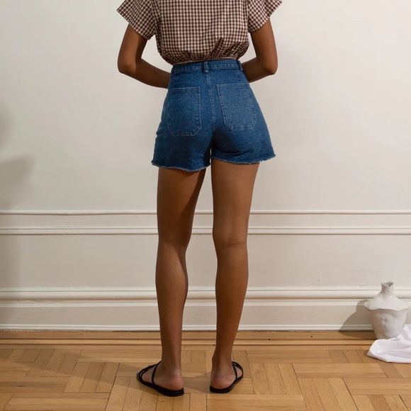 Loup Simone High Waist Shorts - Picture 2 of 4